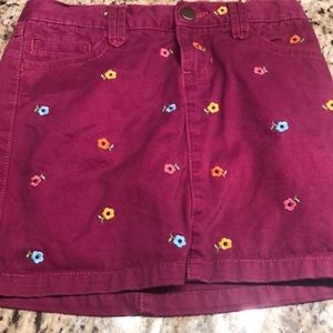 Old school gap flower embroidered skirt size 8